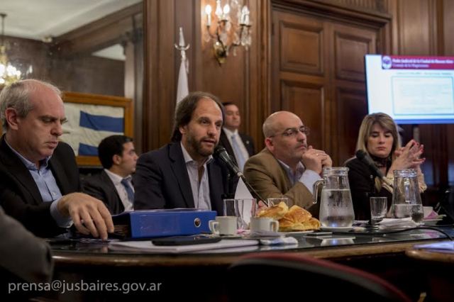  El presidente del Consejo de la Magistratura expuso en la Legislatura Porteña el presupuesto 2017