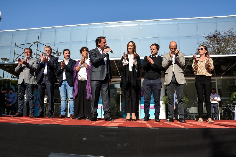  Ariel Sujarchuk y María Eugenia Vidal inauguraron la UDP Horacio Dupuy en Garín