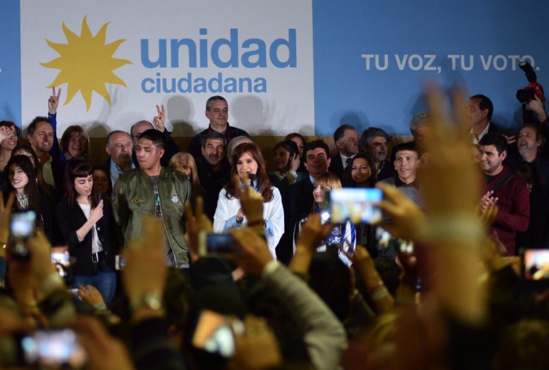  Cristina en el cierre de campaña: El gobierno no sabe bien cuál es el país que está gobernando”