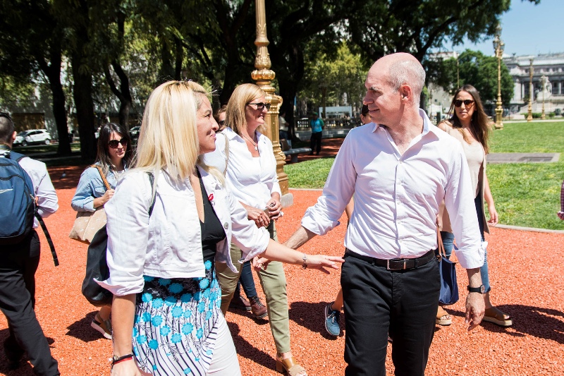  Larreta reinauguró la Plaza del Congreso: “Es para el disfrute de los vecinos”