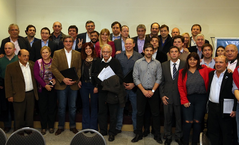  En la Legislatura bonaerense, el peronismo ya discute su reunificación