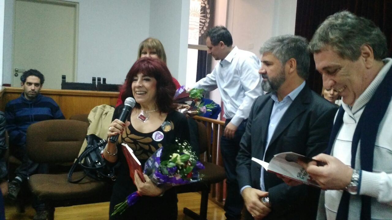  Declaran de «Interés Cultural» el libro «Huellas», de Silvia Irigaray