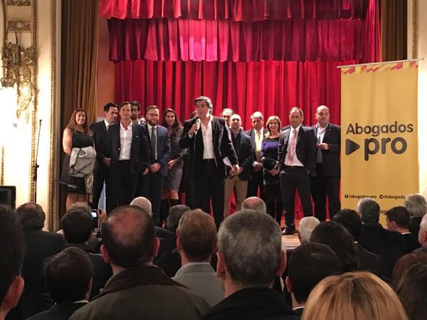  Se realizó un nuevo encuentro de abogados PRO