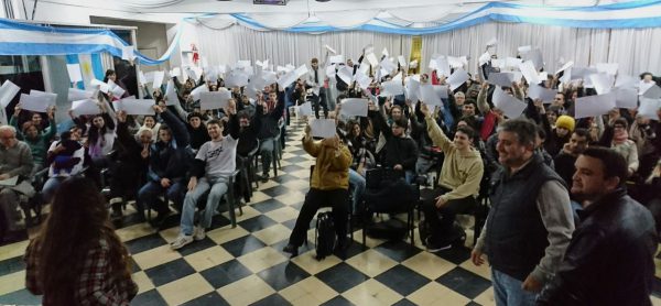  De cara a las PASO, la lista 4 de Unidad Ciudadana en Vicente López convocó a un plenario