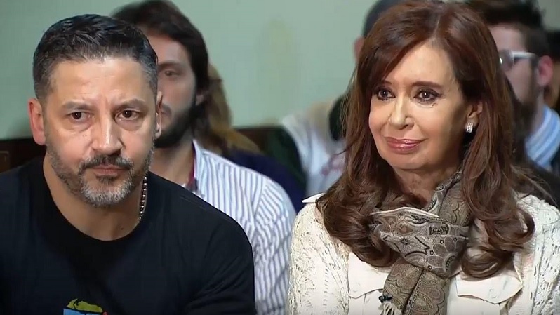  Cristina de campaña en Merlo: “No es justo que estemos discutiendo trabajo, comida o remedios, cuando los teníamos”