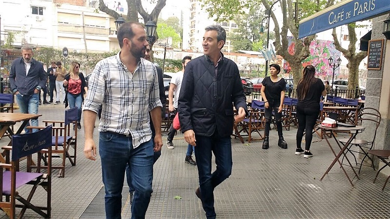  Florencio Randazzo recorrió comercios de Vicente López junto a Joaquín Noya